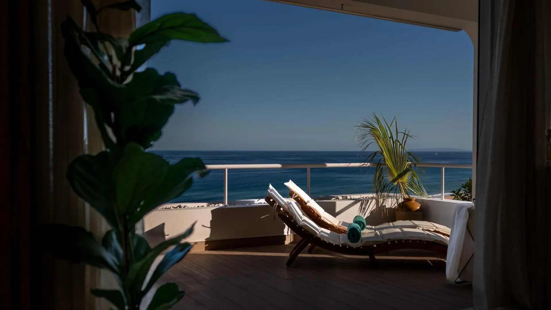 Porto Santo Precious Oceanview location
